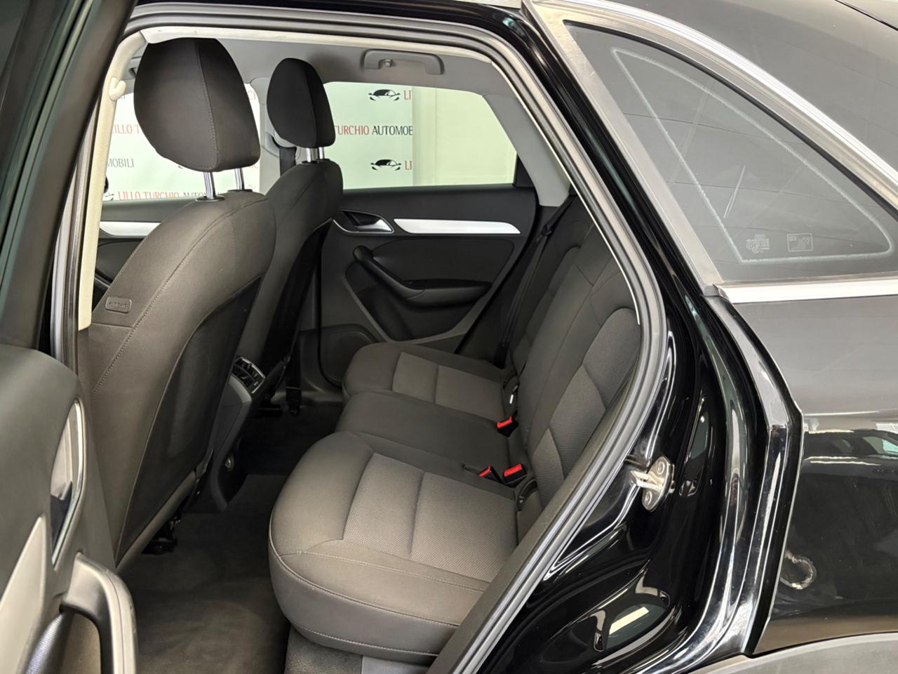 AUDI Q3 2.0 TDI 150 CV quattro S tronic Sport - 16