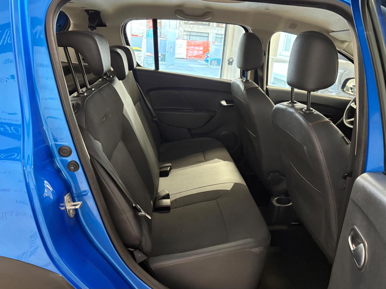 DACIA Sandero Stepway 1.5 dCi 8V 90CV Start&Stop - 24