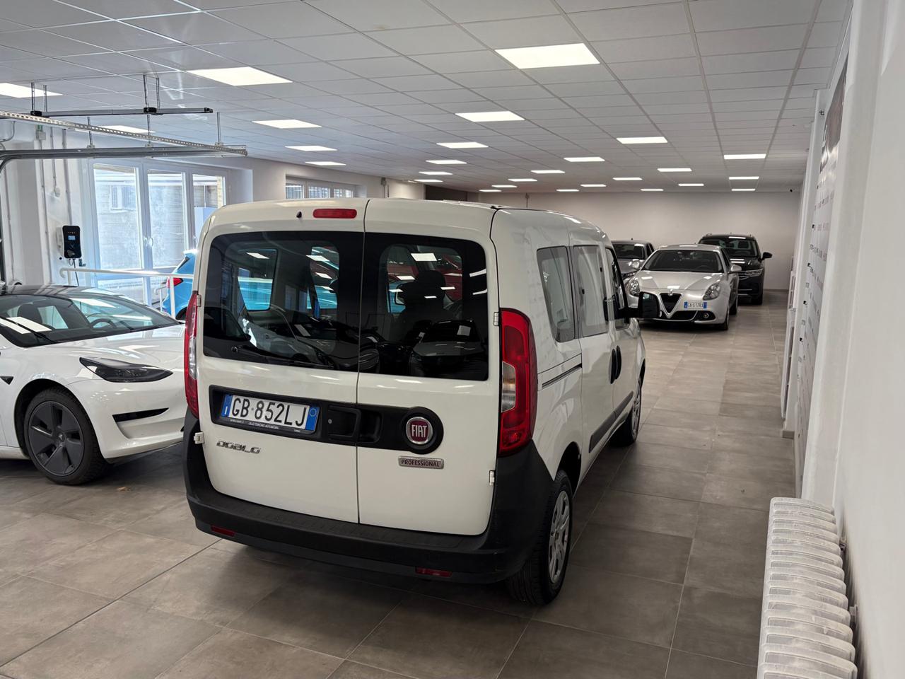 FIAT Doblo Doblò 1.3 MJT S&S PC Combi N1 13900€+ IVA - 6