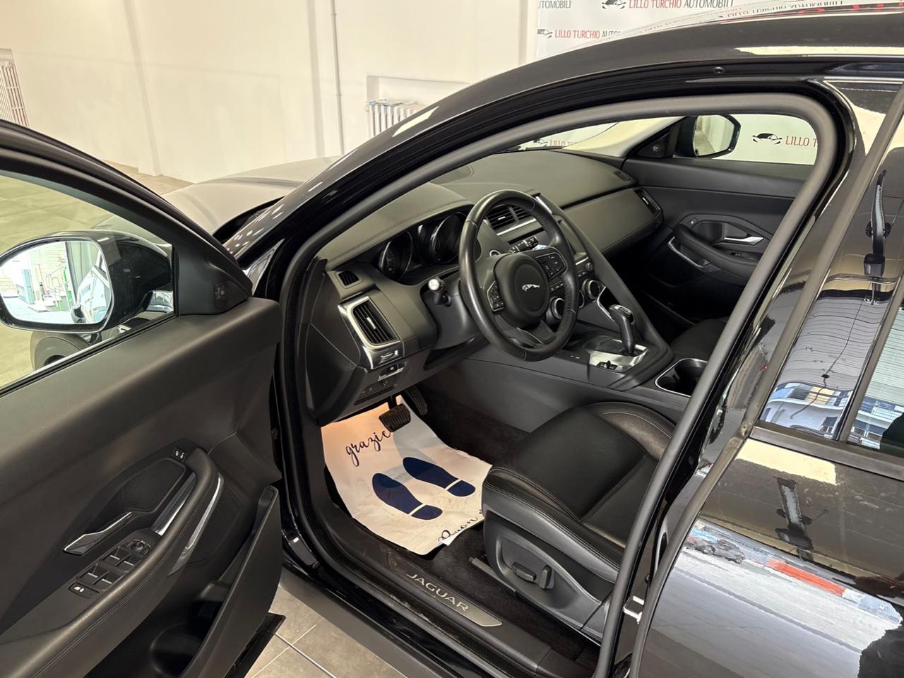 JAGUAR E-Pace 2.0D 150 CV AWD aut. - 6