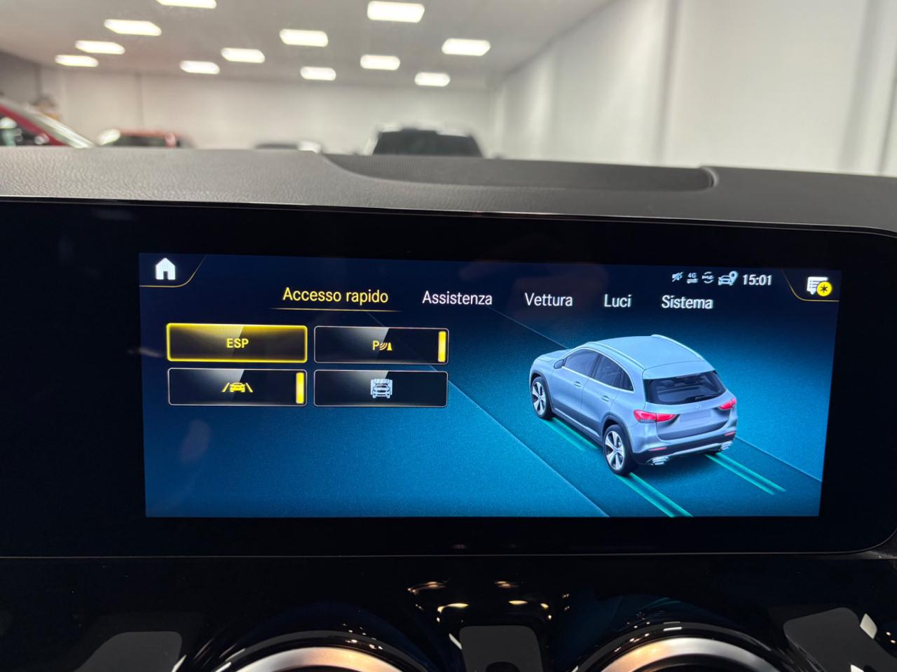 MERCEDES-BENZ GLA 250 e hybrid EQ Premium - 19