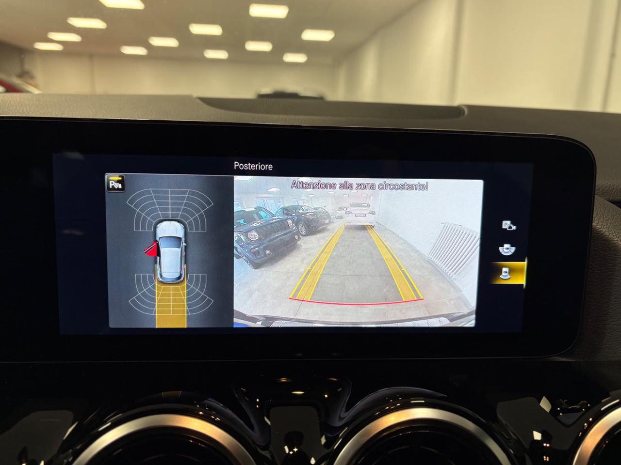 MERCEDES-BENZ GLA 250 e hybrid EQ Premium - 15