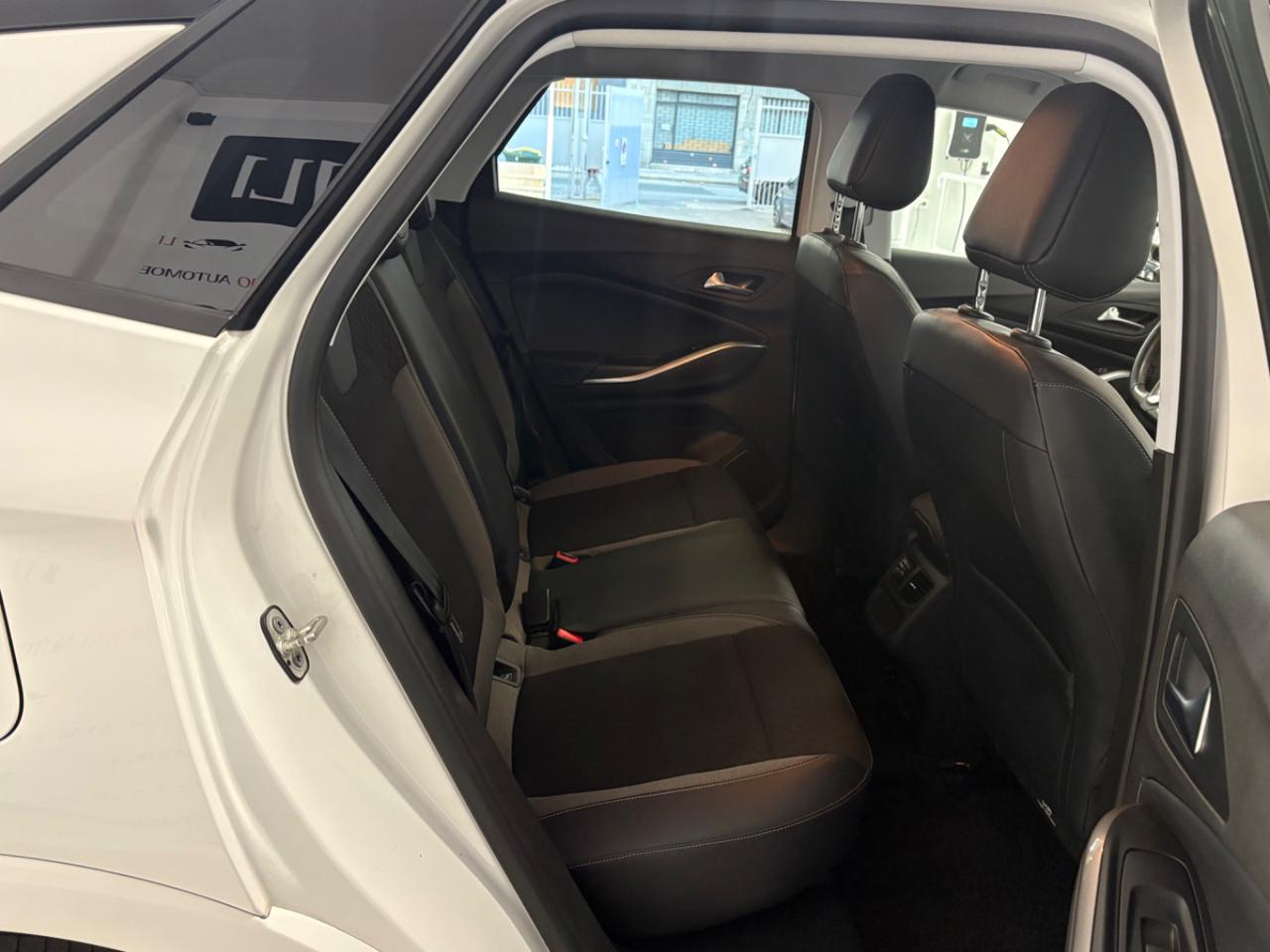OPEL Grandland 1.5 130 CV AT8 Business Elegance IVA ESPOSTA! - 22
