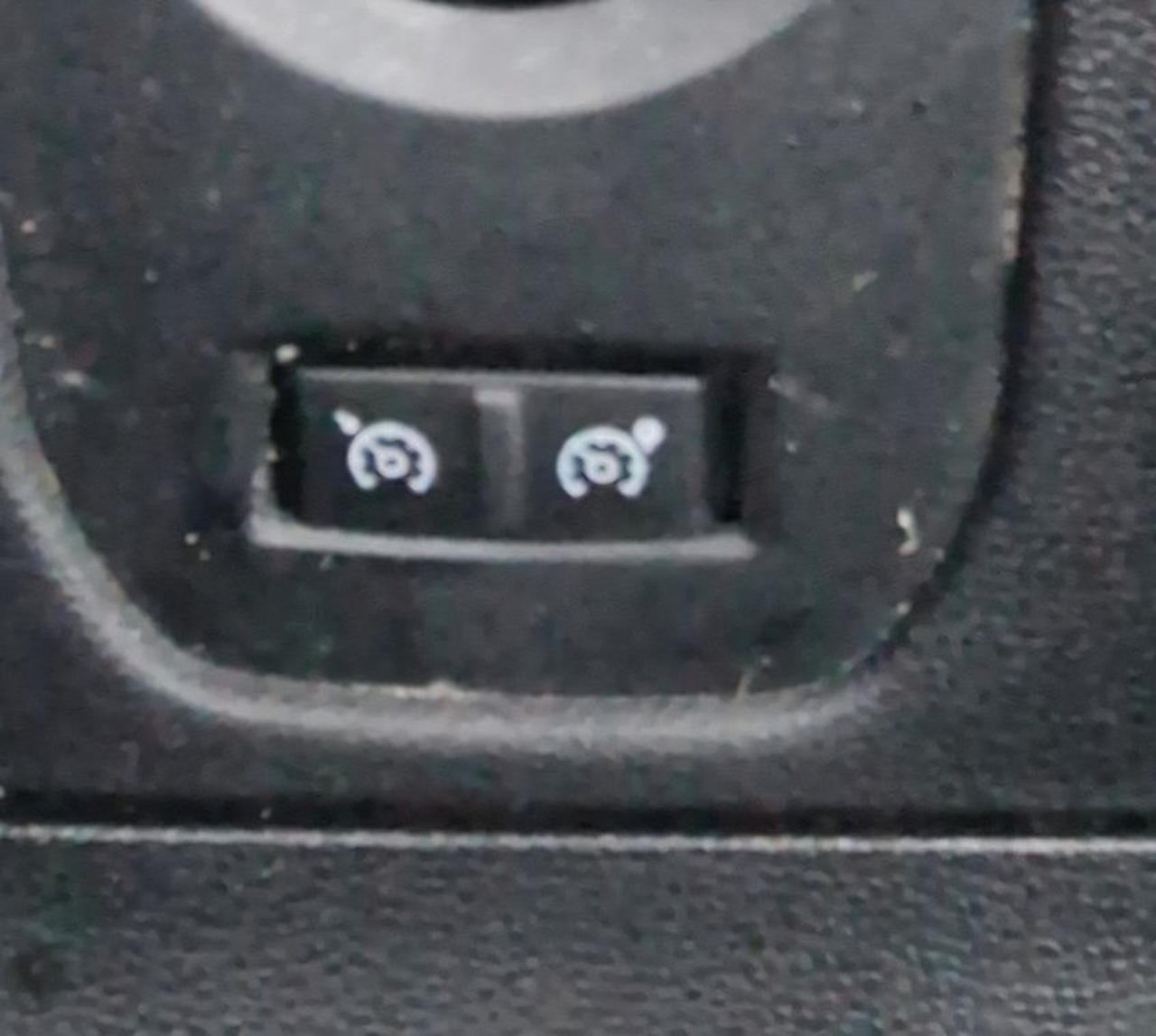 DACIA Duster 1.0 TCe 100 CV ECO-G 4x2 15th Anniversary - 14