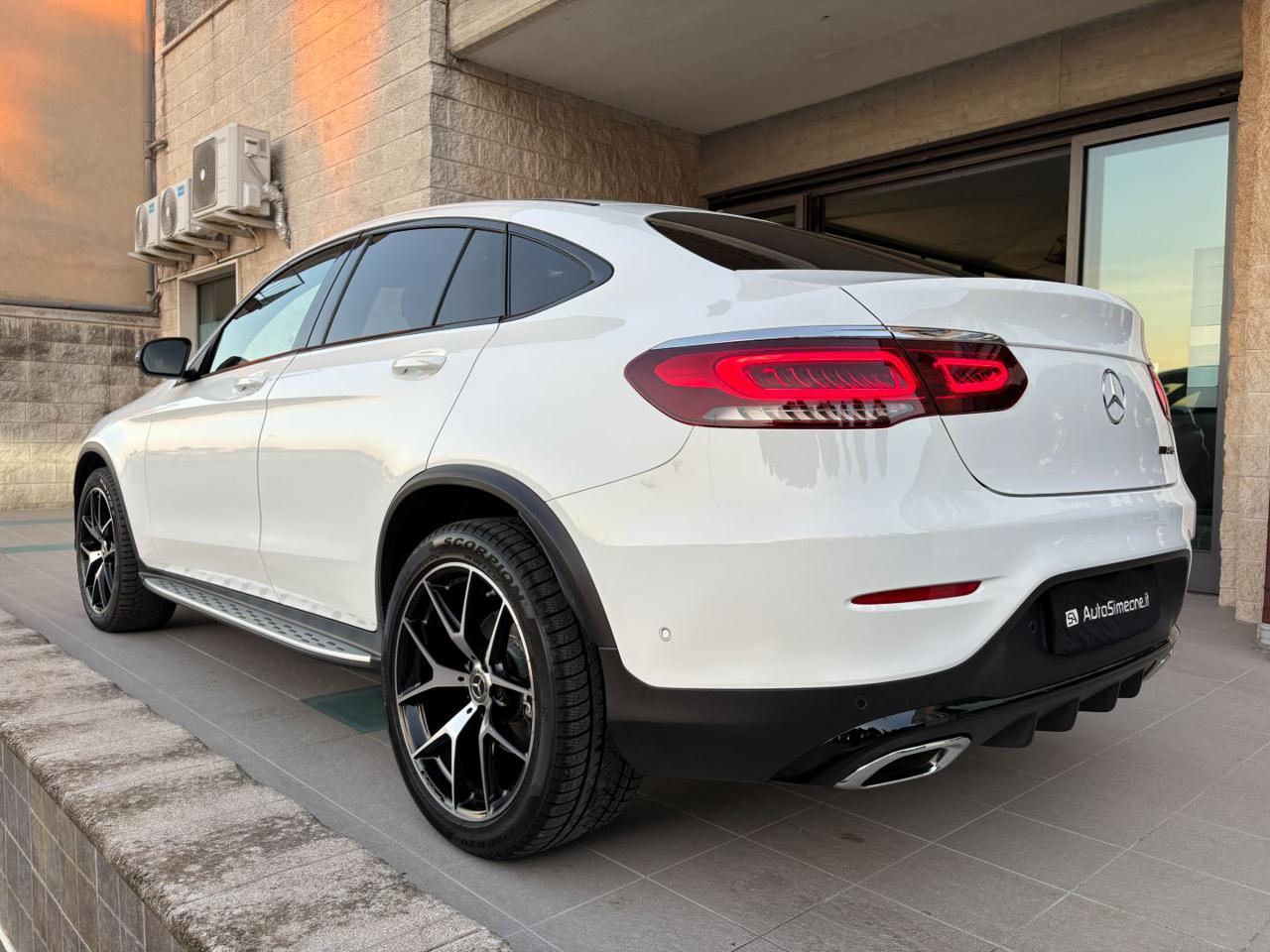 MERCEDES-BENZ GLC 220 d 4Matic Coupé Premium Plus Night Edition - 7