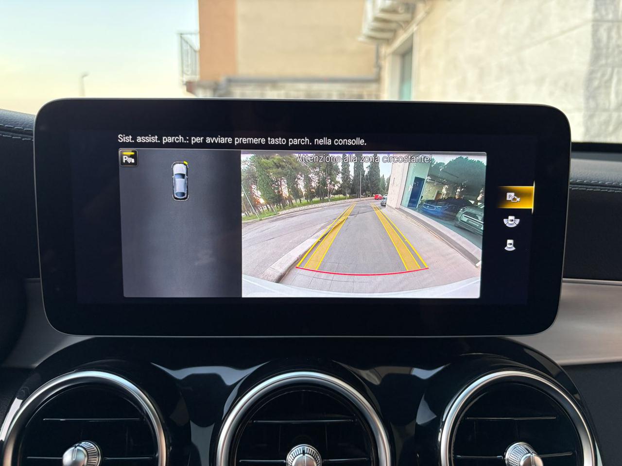 MERCEDES-BENZ GLC 220 d 4Matic Coupé Premium Plus Night Edition - 32