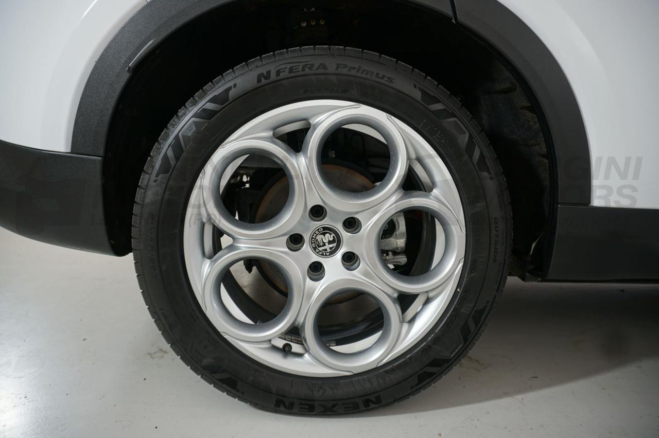 ALFA ROMEO Tonale 1.6 130CV TCT6 SPRINT - 6