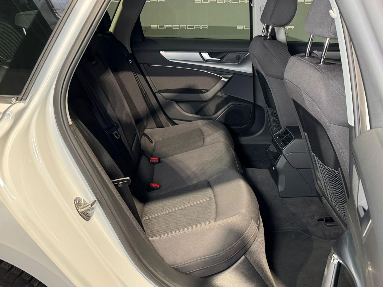 AUDI A6 Avant 40 2.0 TDI S tronic Business Sport - 13