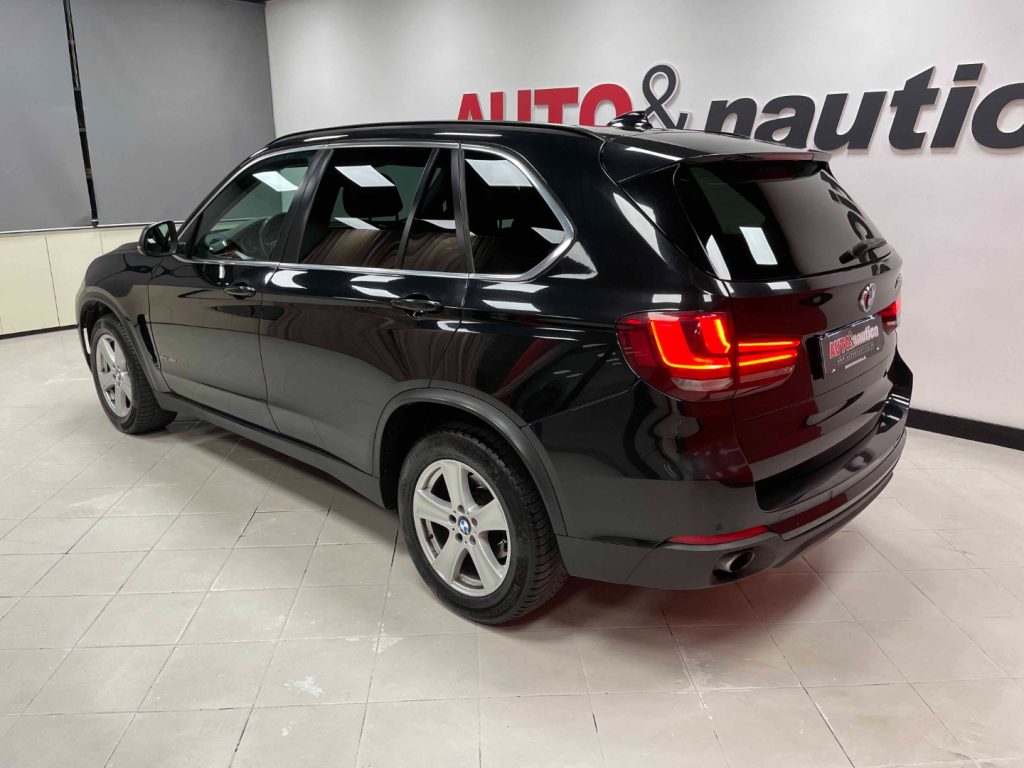 BMW X5 XDRIVE30D BUSINESS 258CV AUTO - 37