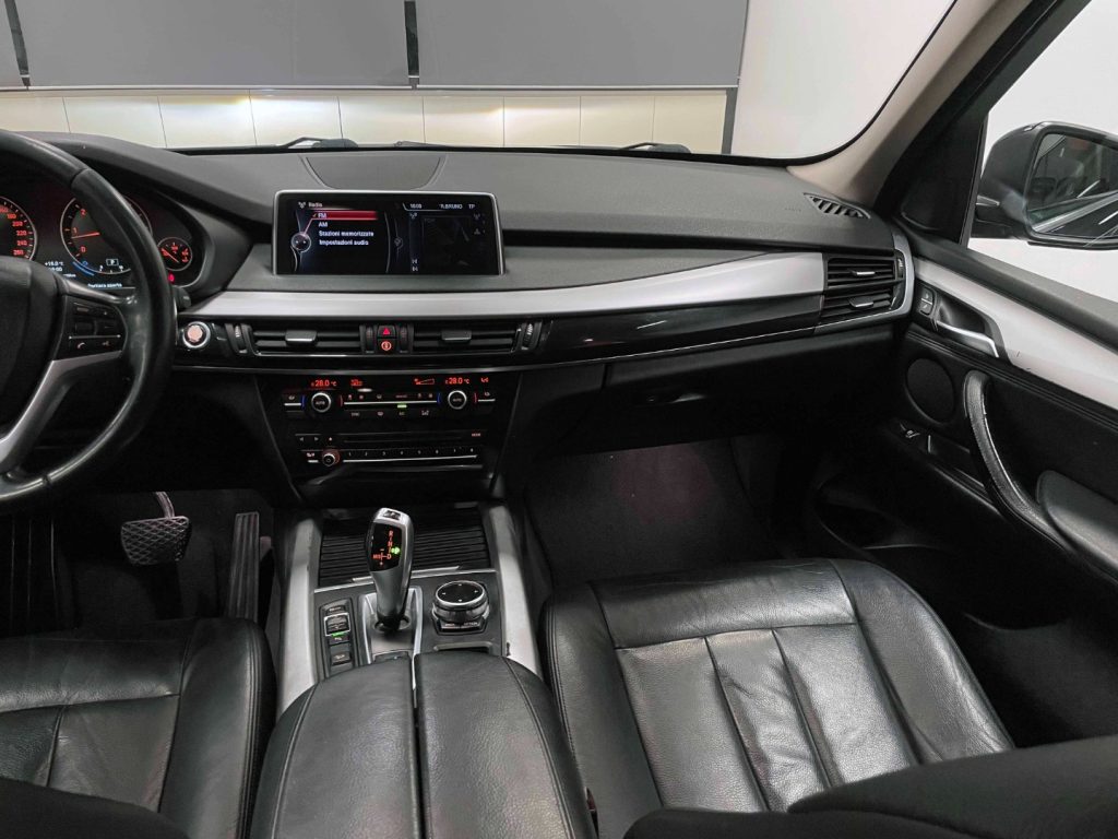 BMW X5 XDRIVE30D BUSINESS 258CV AUTO - 49