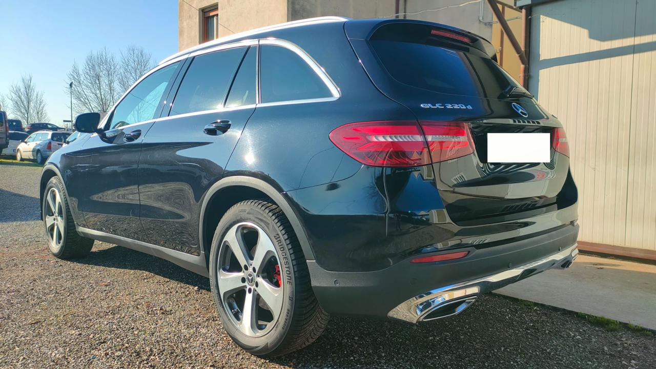 MERCEDES-BENZ GLC 220 d 4Matic Sport - 21