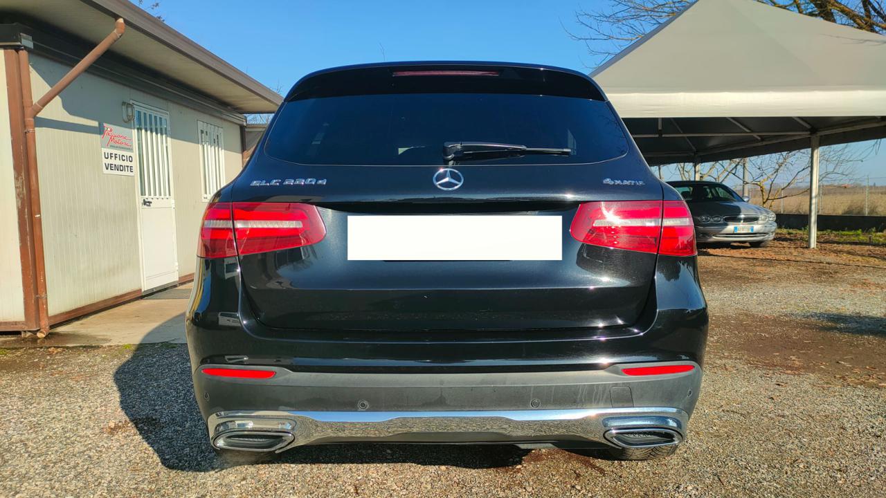MERCEDES-BENZ GLC 220 d 4Matic Sport - 4