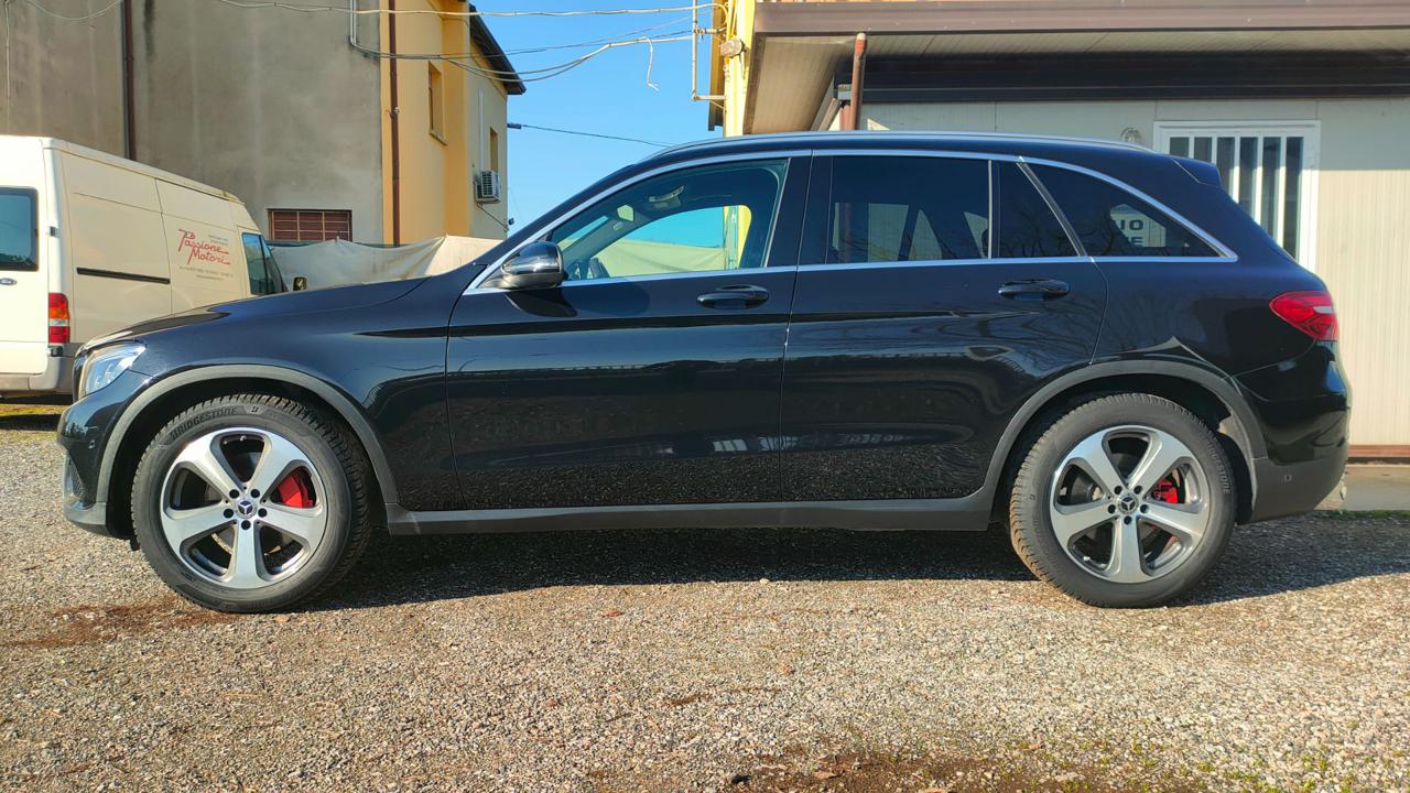 MERCEDES-BENZ GLC 220 d 4Matic Sport - 16