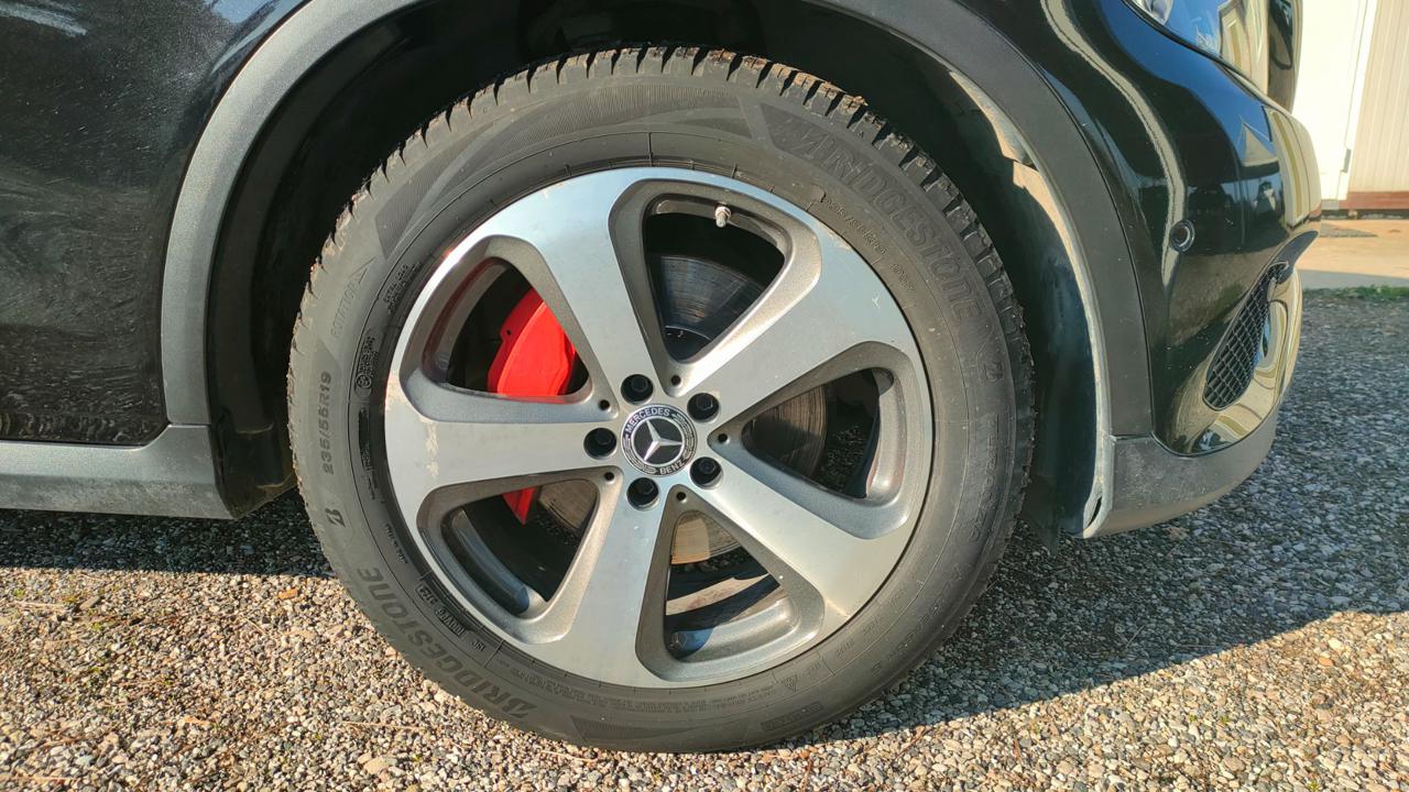 MERCEDES-BENZ GLC 220 d 4Matic Sport - 25