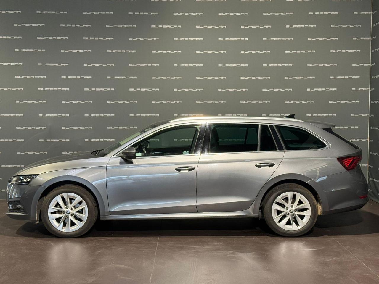 SKODA Octavia 2.0 TDI EVO SCR DSG Wagon Style - 5