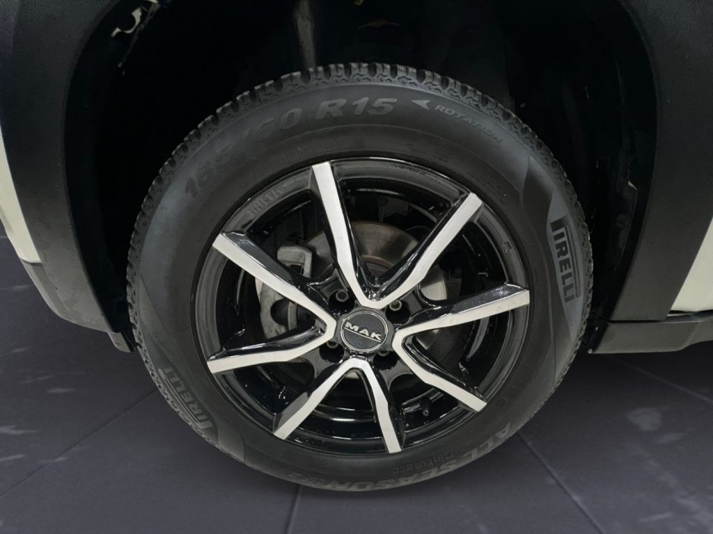 MAHINDRA KUV100 / 1.2 VVT M-Bifuel(GPL) K6+ KM 85.700 - 13