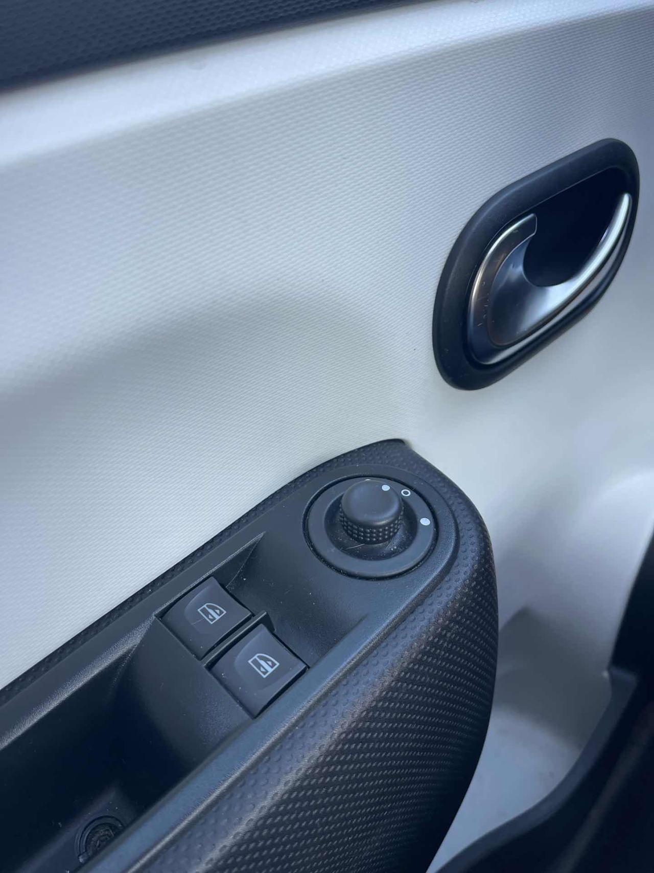 RENAULT Twingo SCe 65 CV Equilibre Euro 6 Navi Car Play - 36