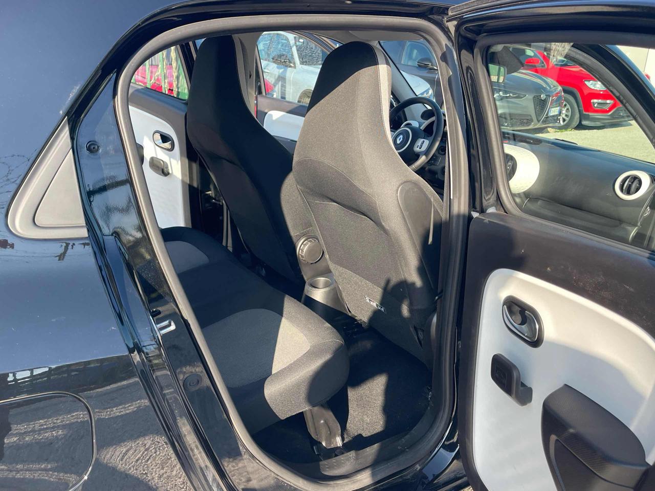 RENAULT Twingo SCe 65 CV Equilibre Euro 6 Navi Car Play - 13