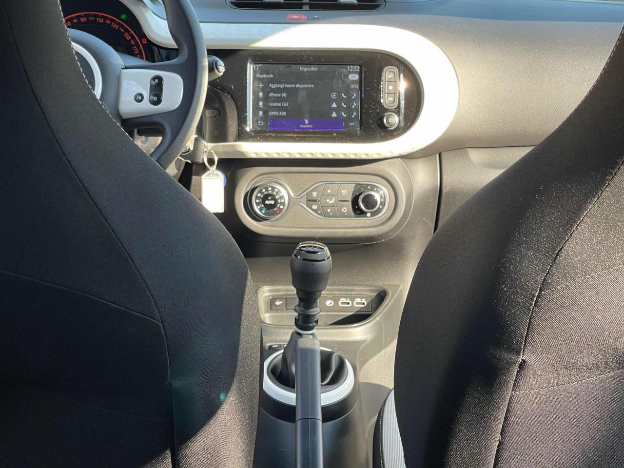 RENAULT Twingo SCe 65 CV Equilibre Euro 6 Navi Car Play - 45