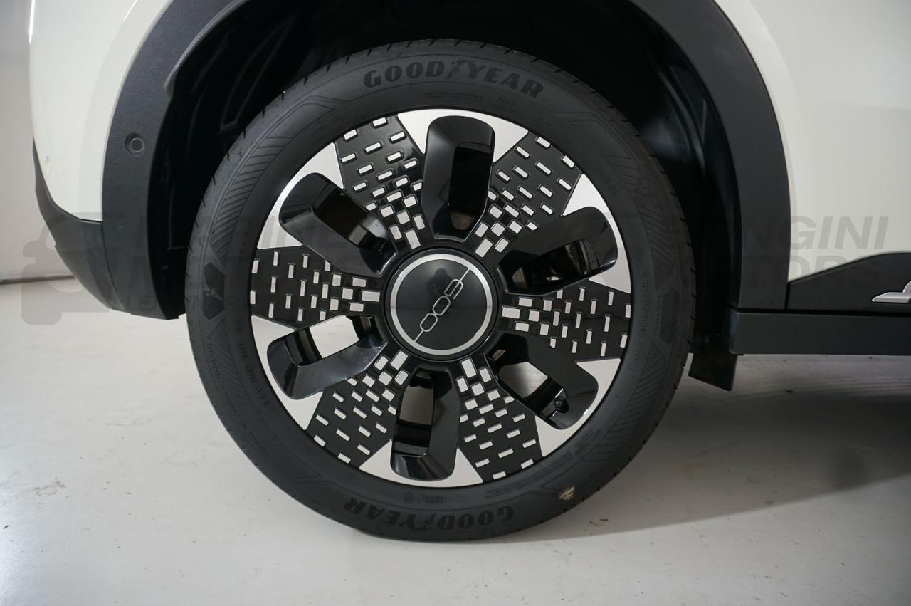 FIAT 600 HYBRID DCT MEHV LA PRIMA - 30