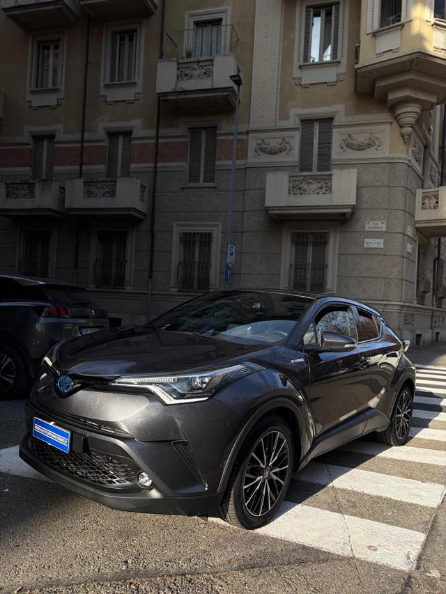 TOYOTA C-HR Grigio scuro metallizzato