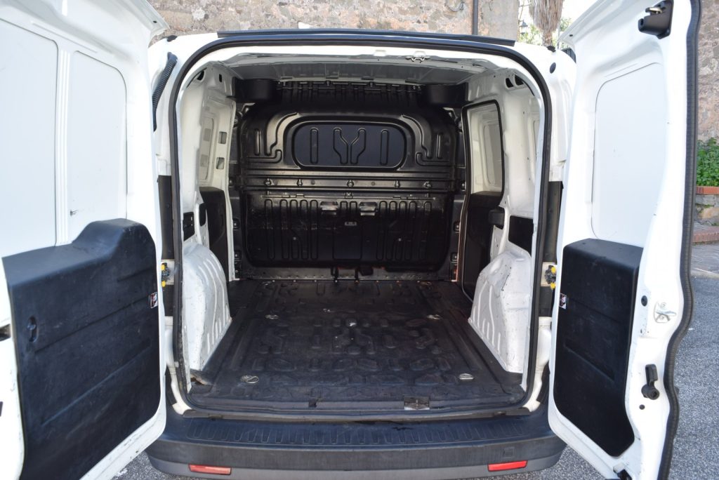 FIAT Doblo Cargo 1.6 Multijet 3 POSTI S&S Lounge 105CV - 7