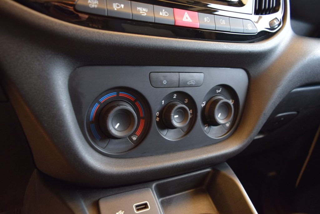 FIAT Doblo Cargo Maxi XL 1.6 Multijet S&S PL TA Lounge 105CV - 19