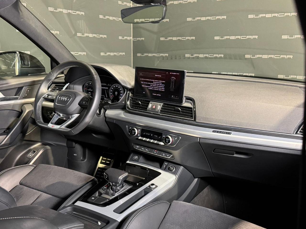 AUDI Q5 SPB 40 TDI quattro S tronic Identity Black - 9