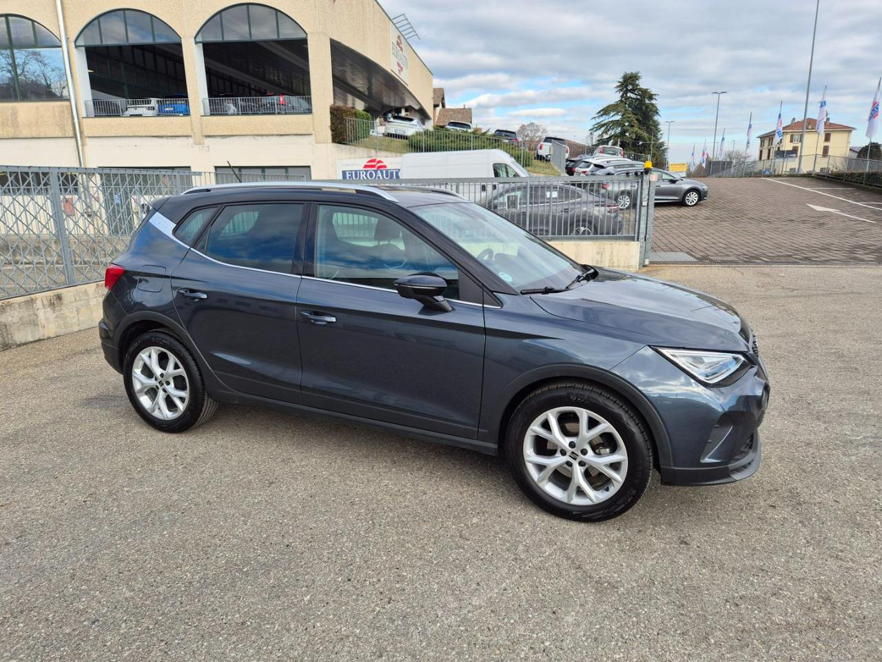 SEAT Arona 1.0 EcoTSI FR - 6