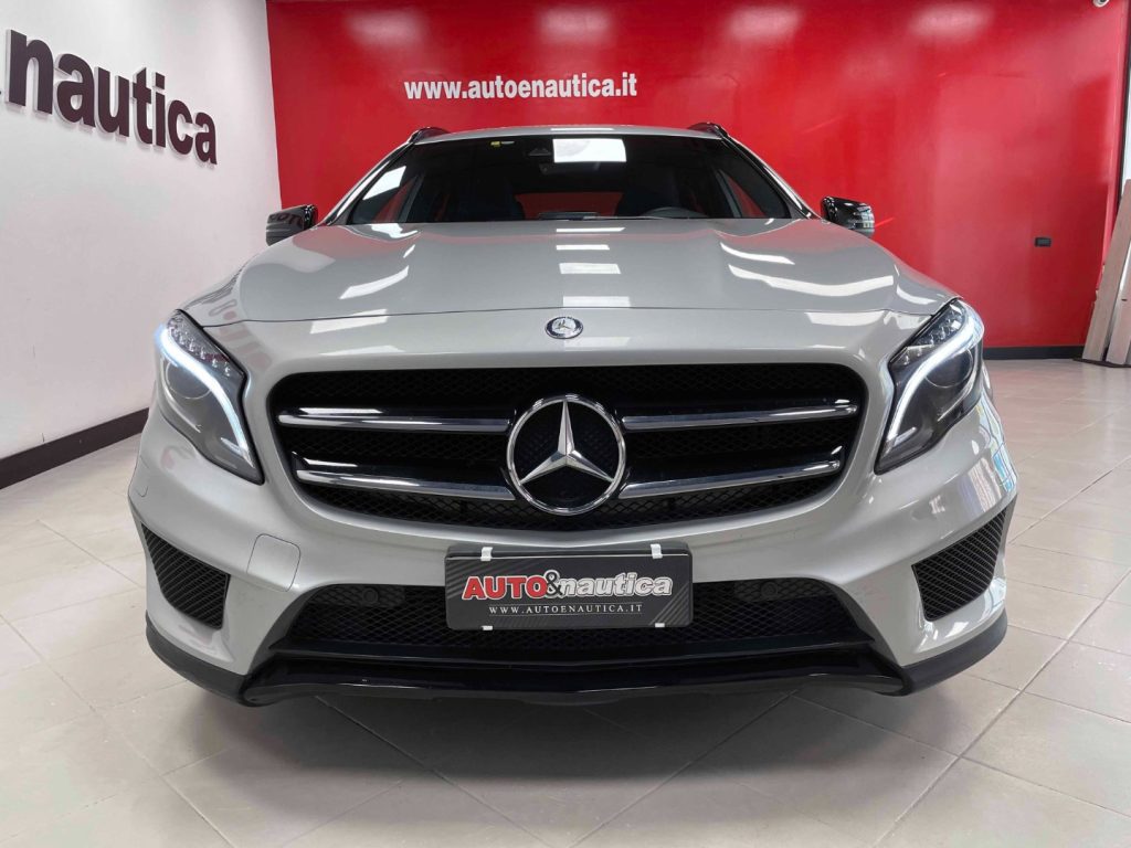 MERCEDES-BENZ GLA 220 D SPORT 4MATIC 177CV AUTO - 4