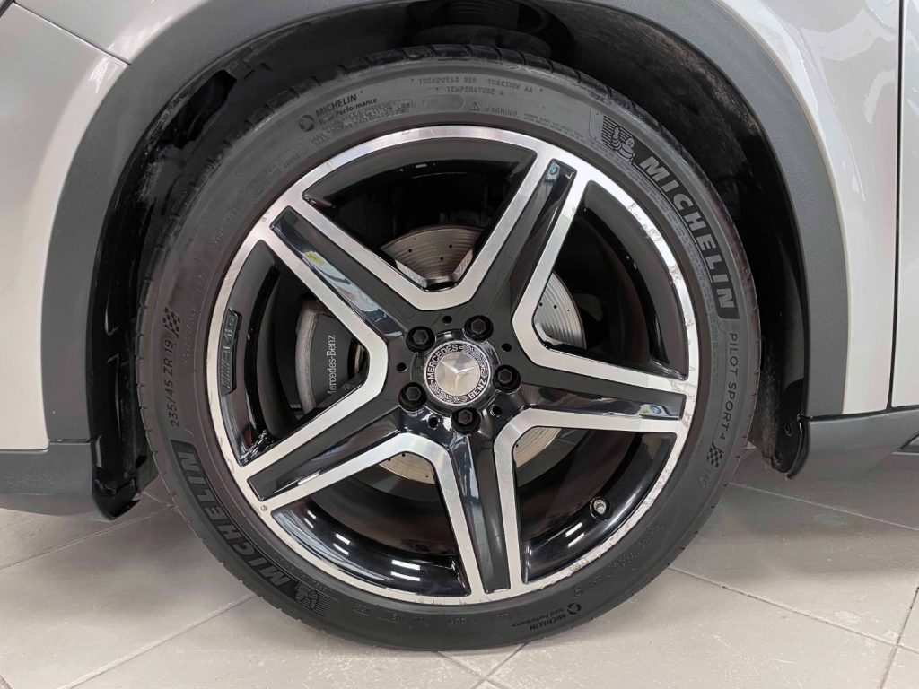 MERCEDES-BENZ GLA 220 D SPORT 4MATIC 177CV AUTO - 14