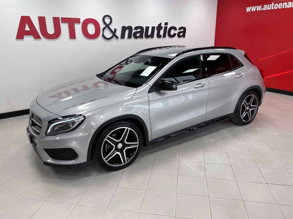MERCEDES-BENZ GLA 220 D SPORT 4MATIC 177CV AUTO - 32