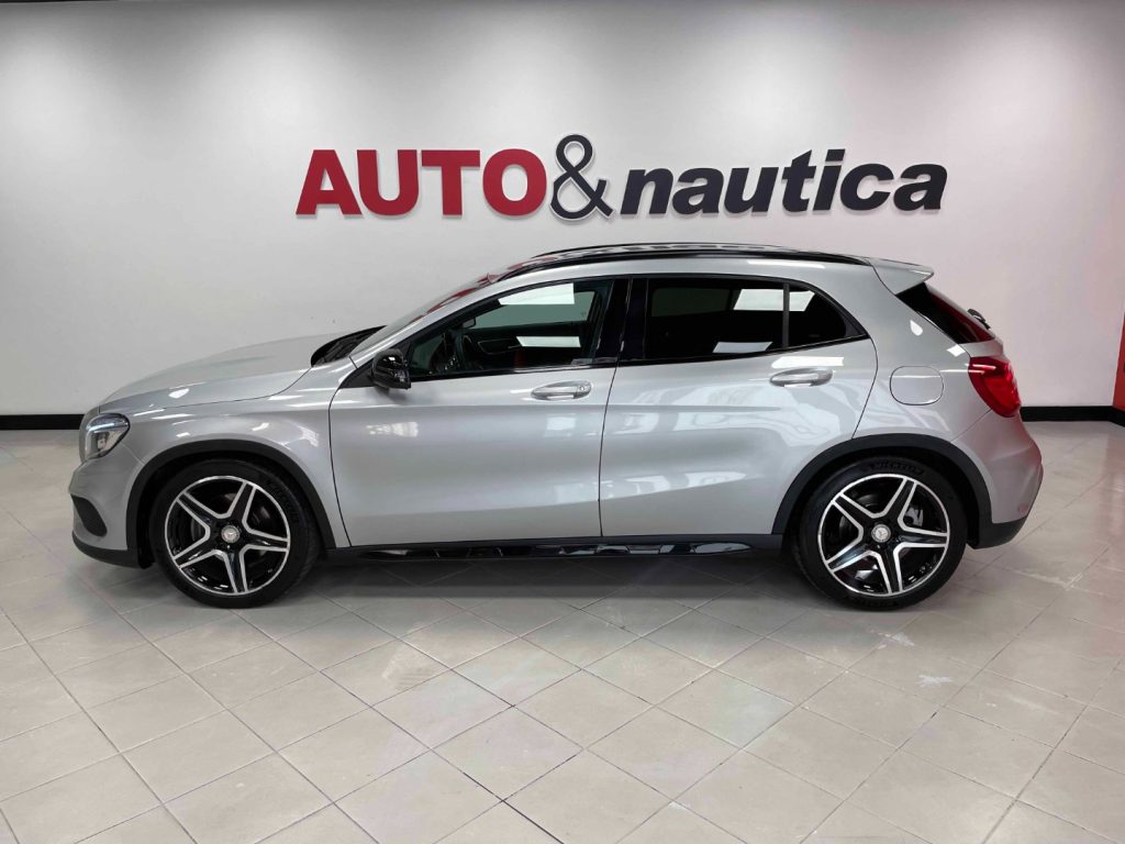 MERCEDES-BENZ GLA 220 D SPORT 4MATIC 177CV AUTO - 35