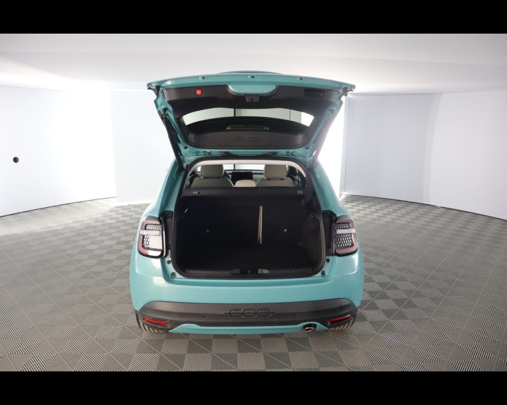 FIAT 600 1.2 hybrid La Prima 110cv auto - 19