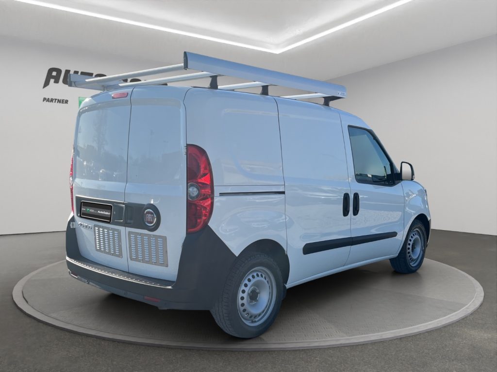 FIAT Doblo 1.6 MJT 105CV ALLESTITO - 4