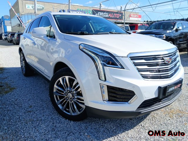 CADILLAC XT5 Bianco metallizzato