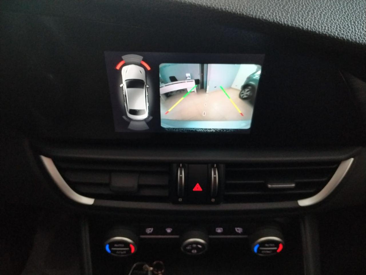 ALFA ROMEO Giulia 2.2 Turbodiesel 150 CV AT8 Super - 9