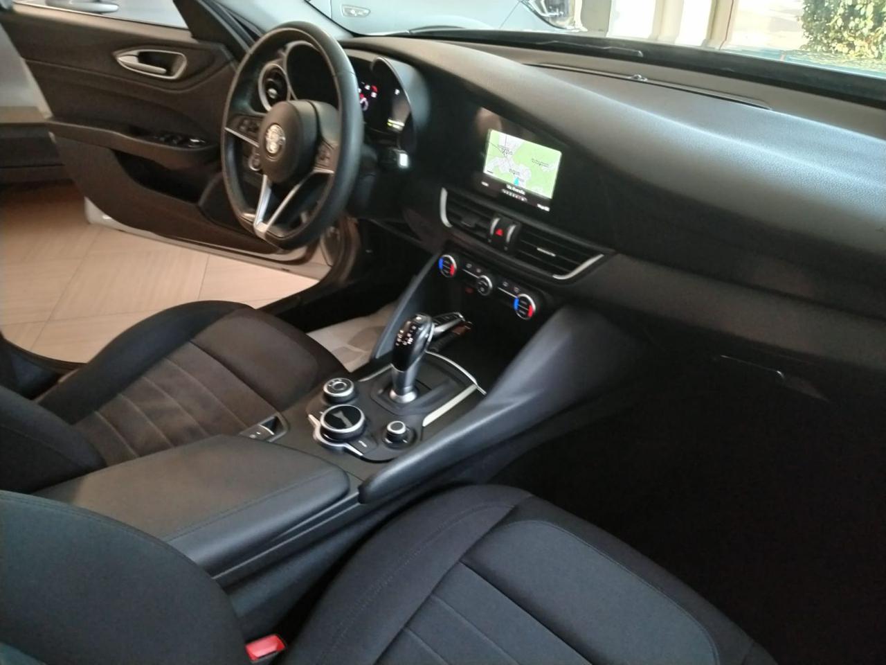 ALFA ROMEO Giulia 2.2 Turbodiesel 150 CV AT8 Super - 5