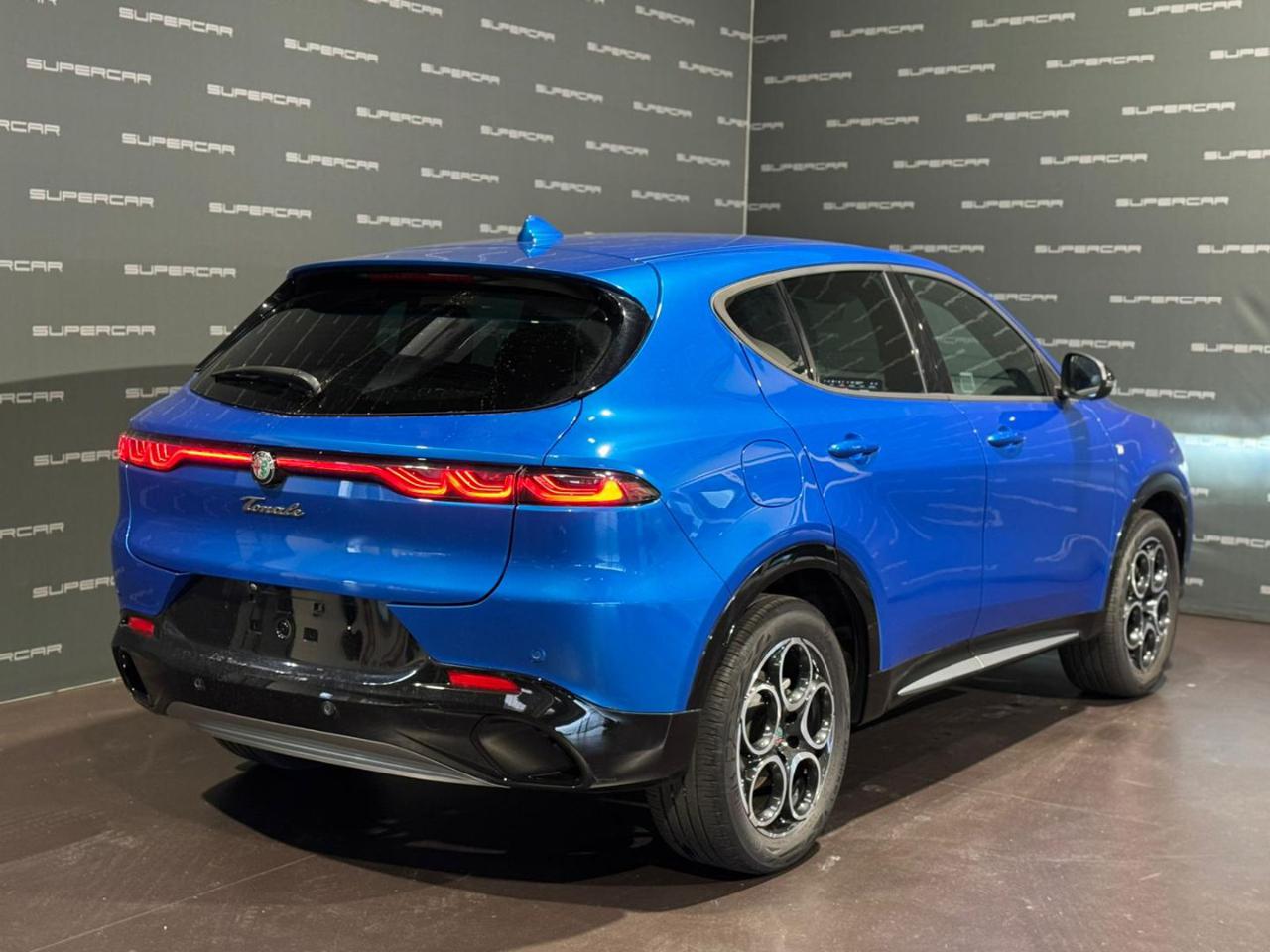 ALFA ROMEO Tonale 1.3 280 CV PHEV AT6 Tributo Italiano - 3