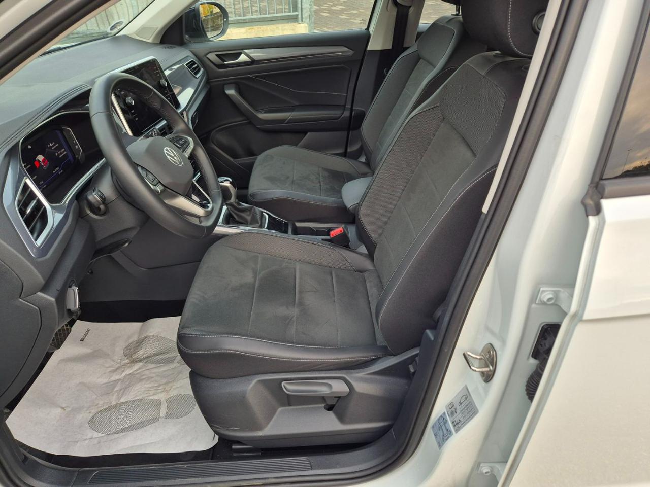 VOLKSWAGEN T-Roc 2.0 TDI SCR 150 CV DSG Style - 9