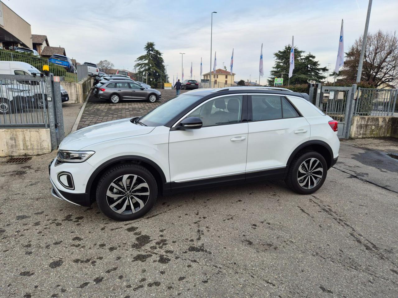 VOLKSWAGEN T-Roc 2.0 TDI SCR 150 CV DSG Style - 3