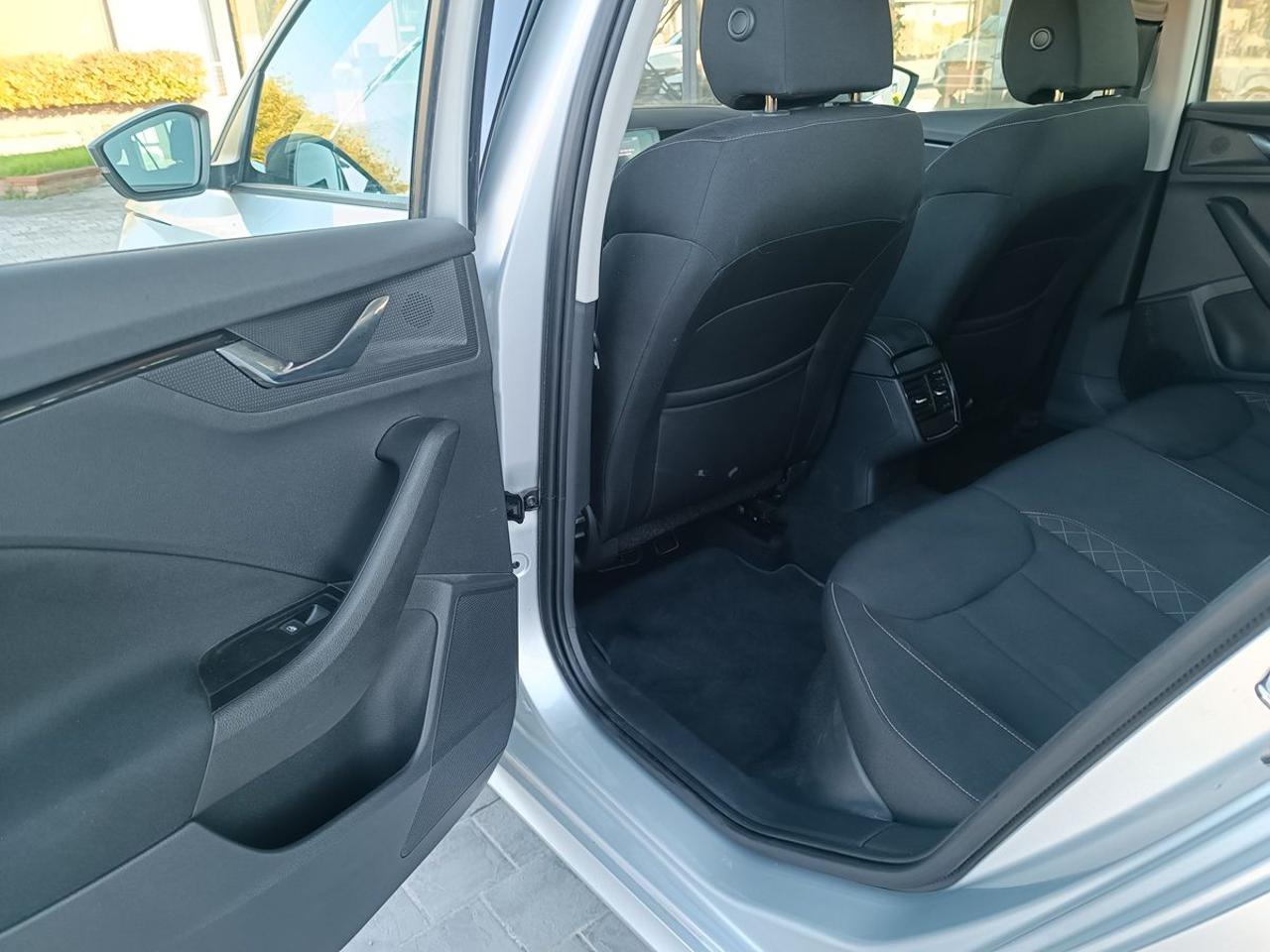 SKODA Kamiq 1.0 TSI 110 CV Ambition - 8