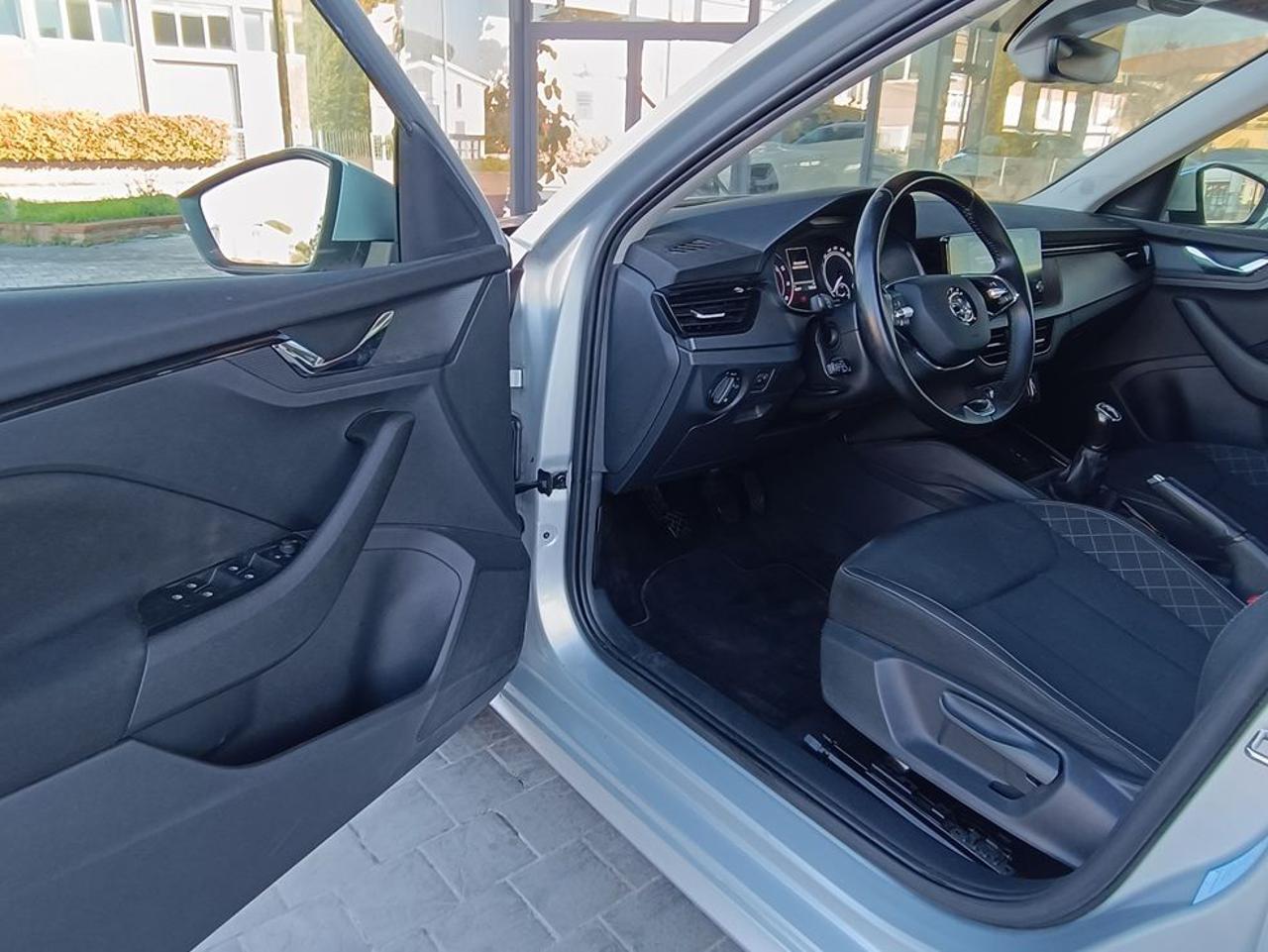 SKODA Kamiq 1.0 TSI 110 CV Ambition - 6