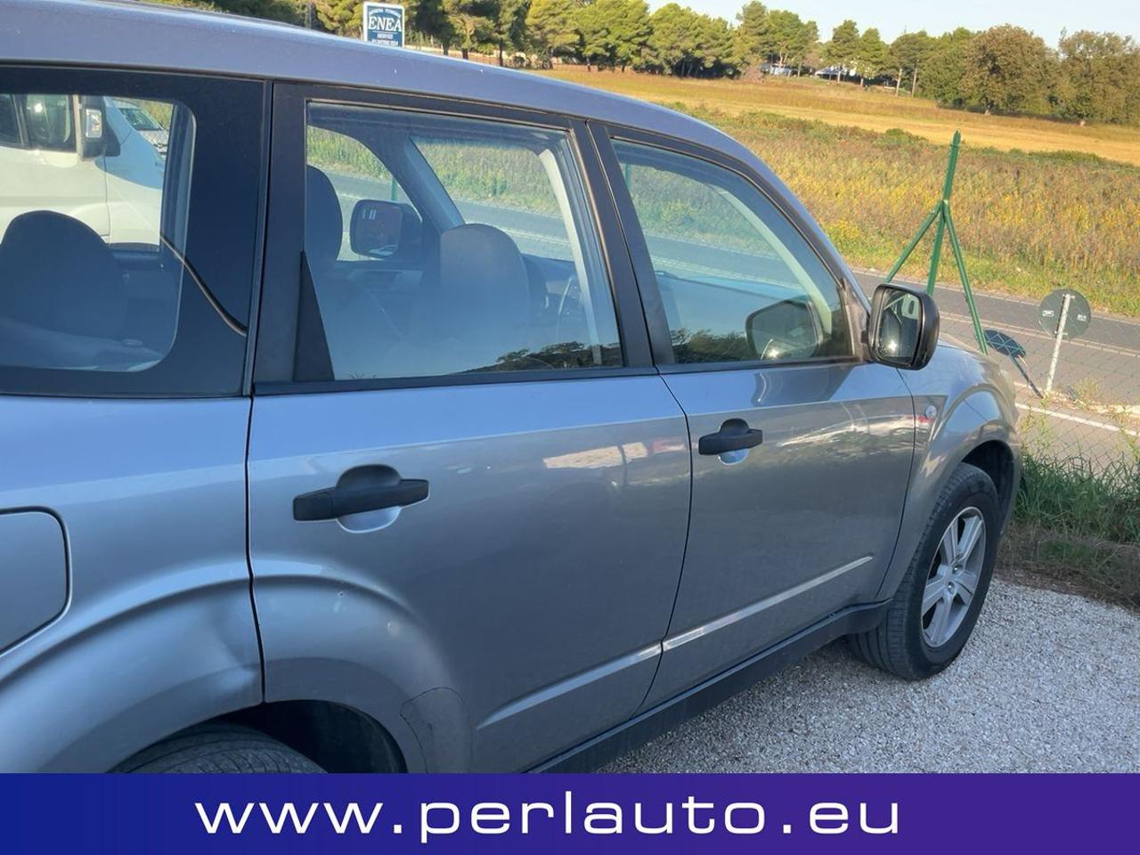 SUBARU Forester 2.0D XS VQ - 8