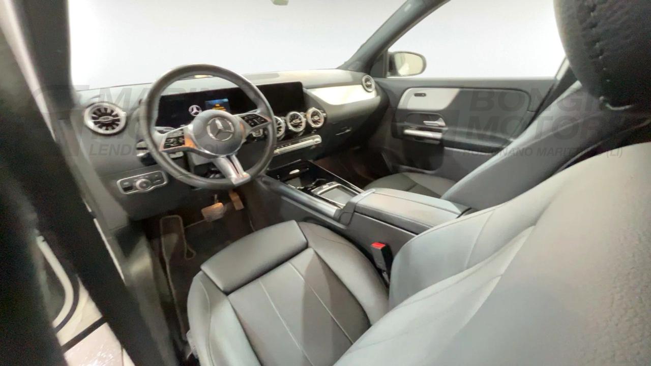 MERCEDES-BENZ GLA 200 D ADVANCED 4 MATIC AUTO - 6