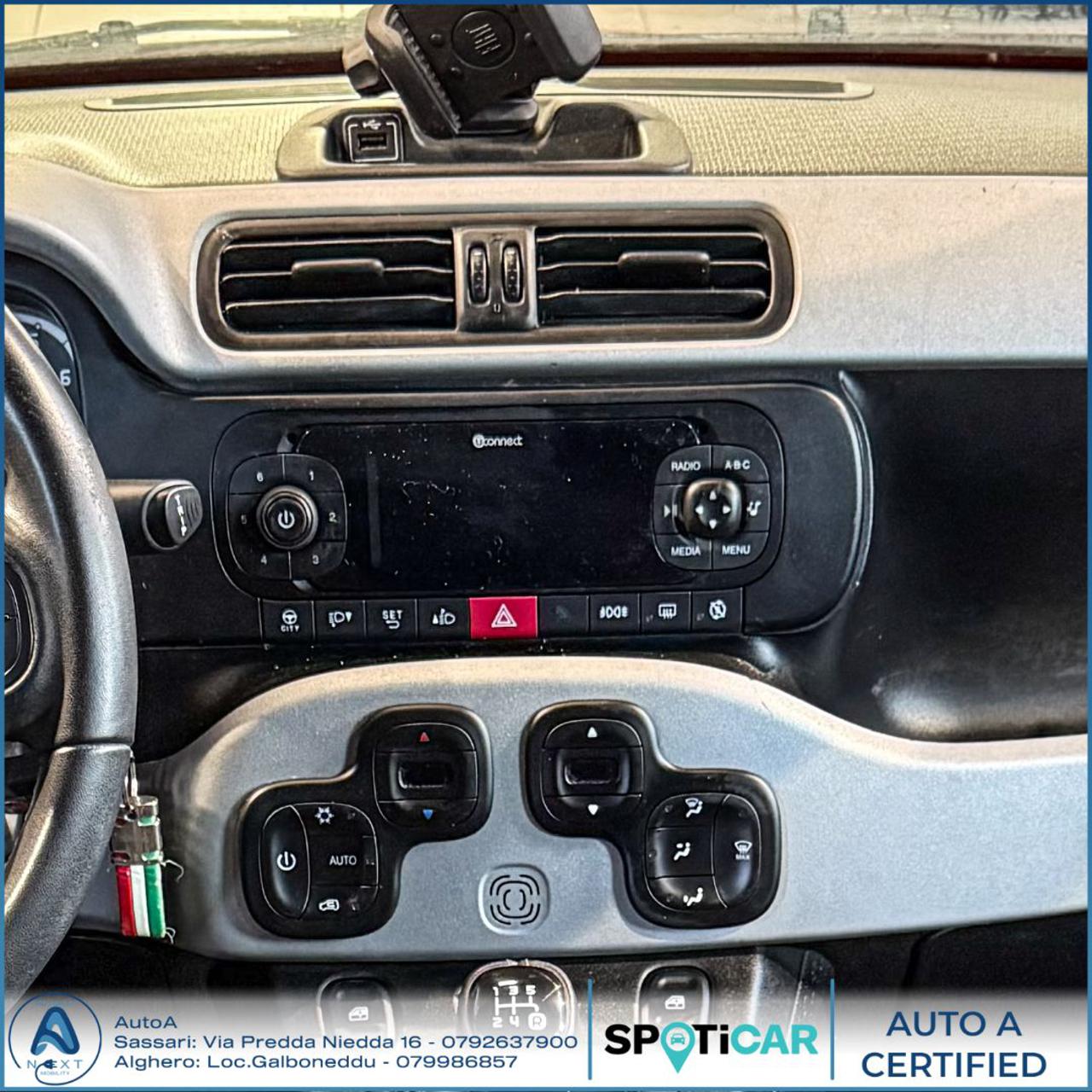 FIAT Panda 1.2 City Cross - 13