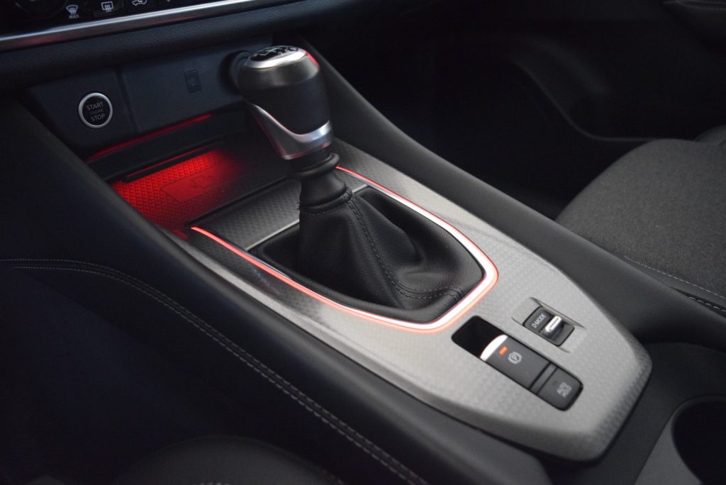 NISSAN Qashqai 1.3 MHEV N-Connecta 140 CV - 19