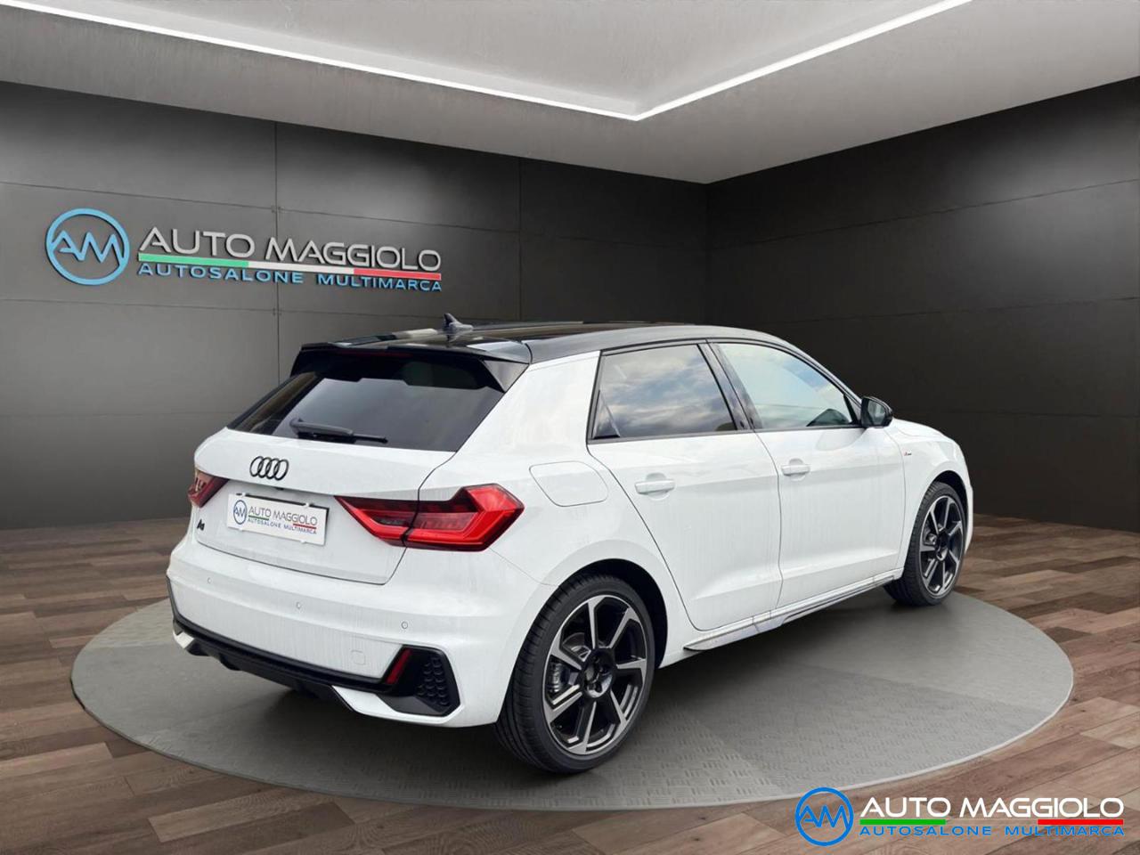 AUDI A1 SPB 30 TFSI S tronic Identity Black NUOVA - 5