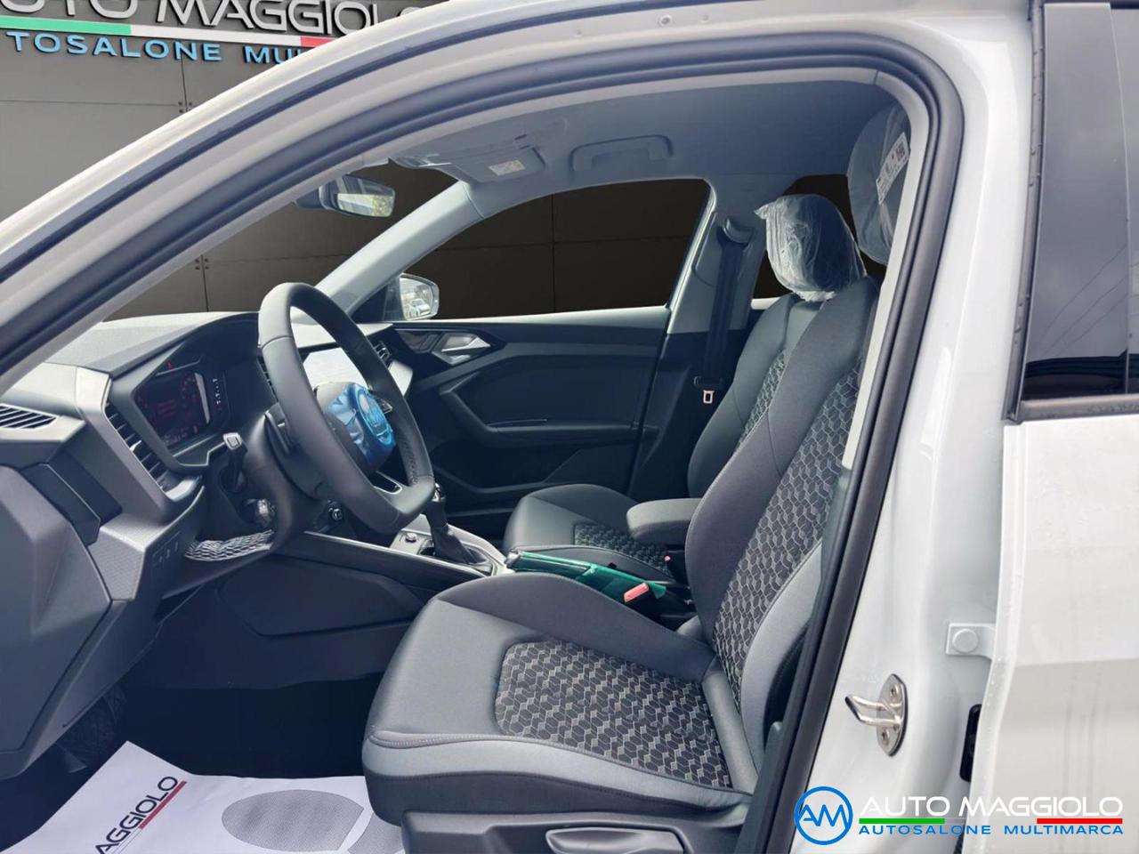 AUDI A1 SPB 30 TFSI S tronic Identity Black NUOVA - 10