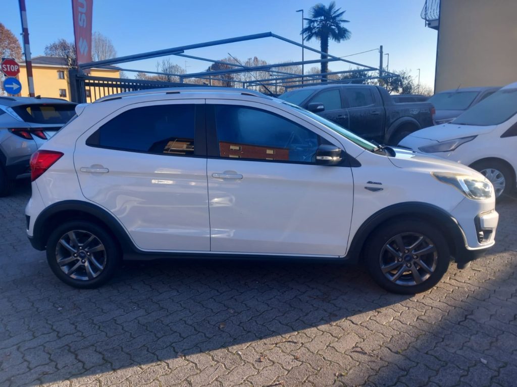 FORD Ka+ 1.2 85 CV Start&Stop Active - 6